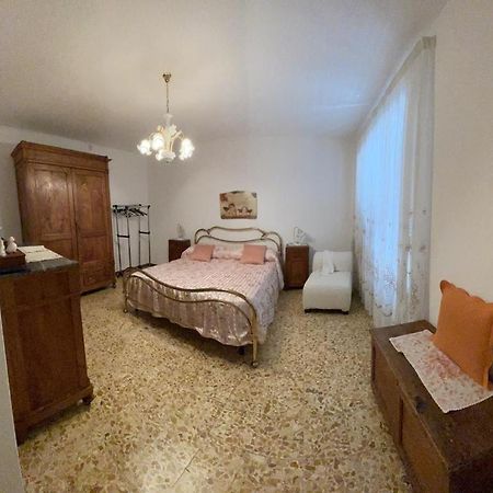 Villa La Casa Di Franco Ruosina Esterno foto