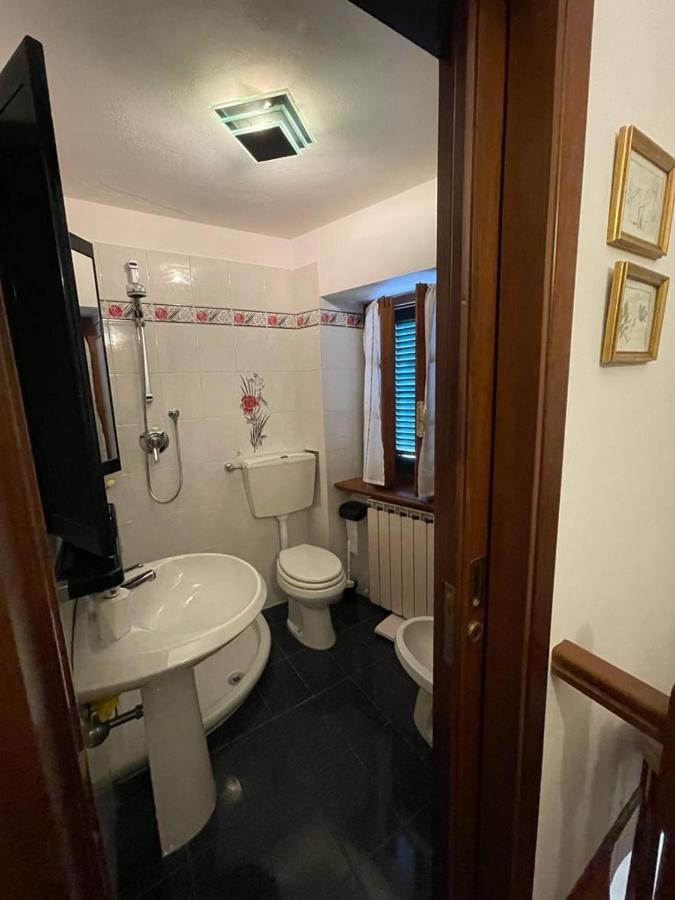 Villa La Casa Di Franco Ruosina Esterno foto
